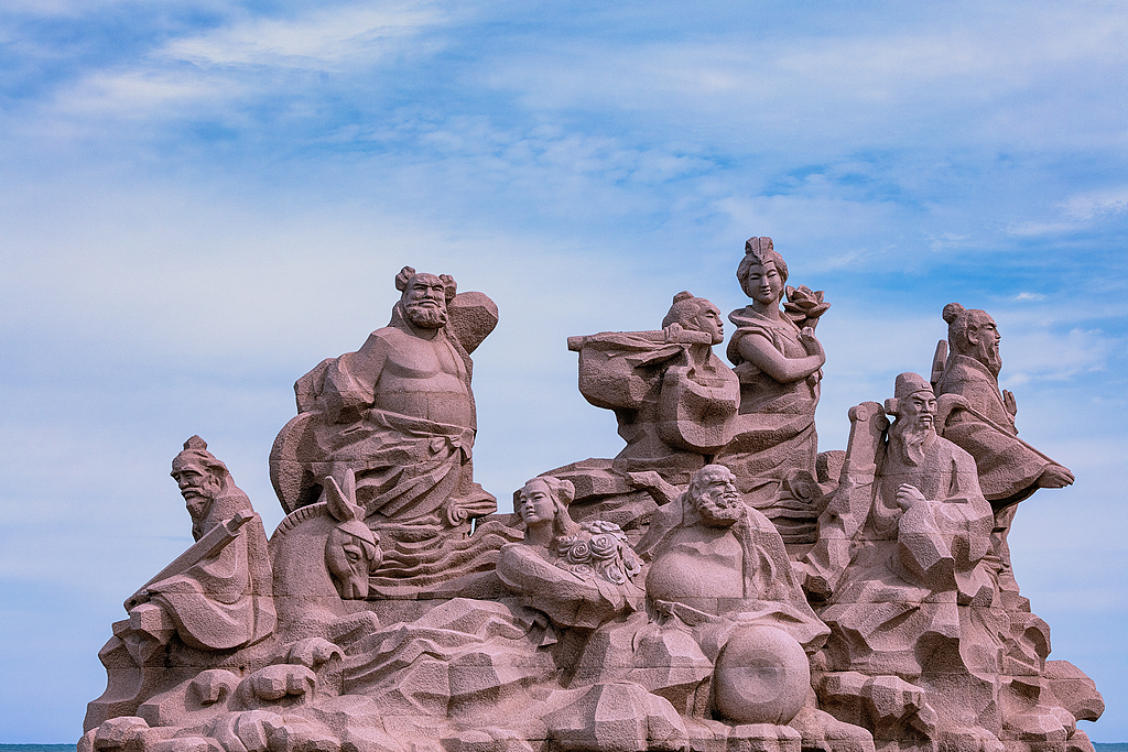 Statues of the Eight Immortals at the Penglai Pavilion Tourism Area in Yantai, east China's Shandong Province. /VCG
