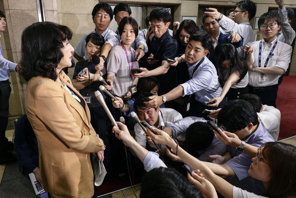 Japanese Finance Minister Satsuki Katayama speaks to reporters at the Ministry of Finance after Japan and the US conducted a coordinated intervention to support the yen in Tokyo, Japan, August 3, 2026. /VCG