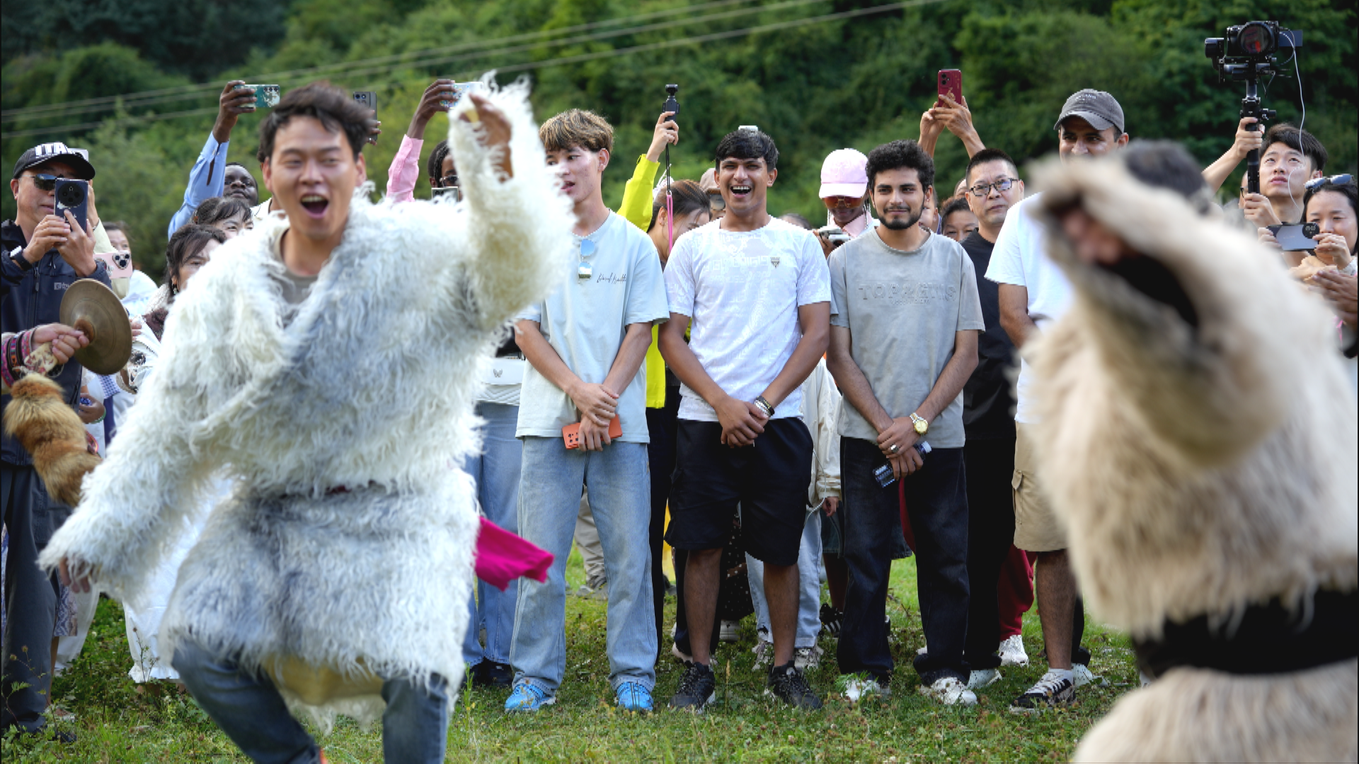 /CGTN