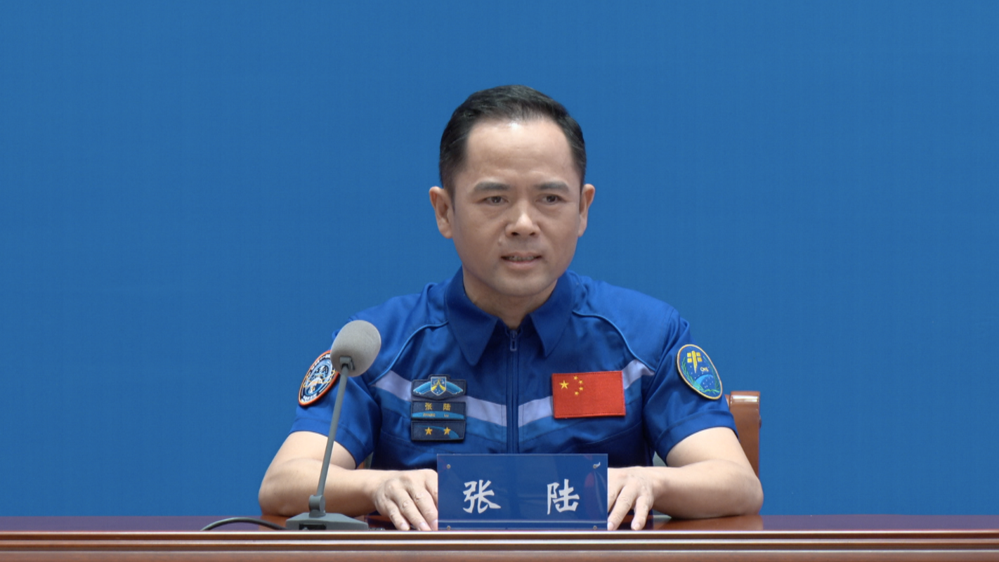 Spacewalk: Taikonaut Zhang Lu's secrets