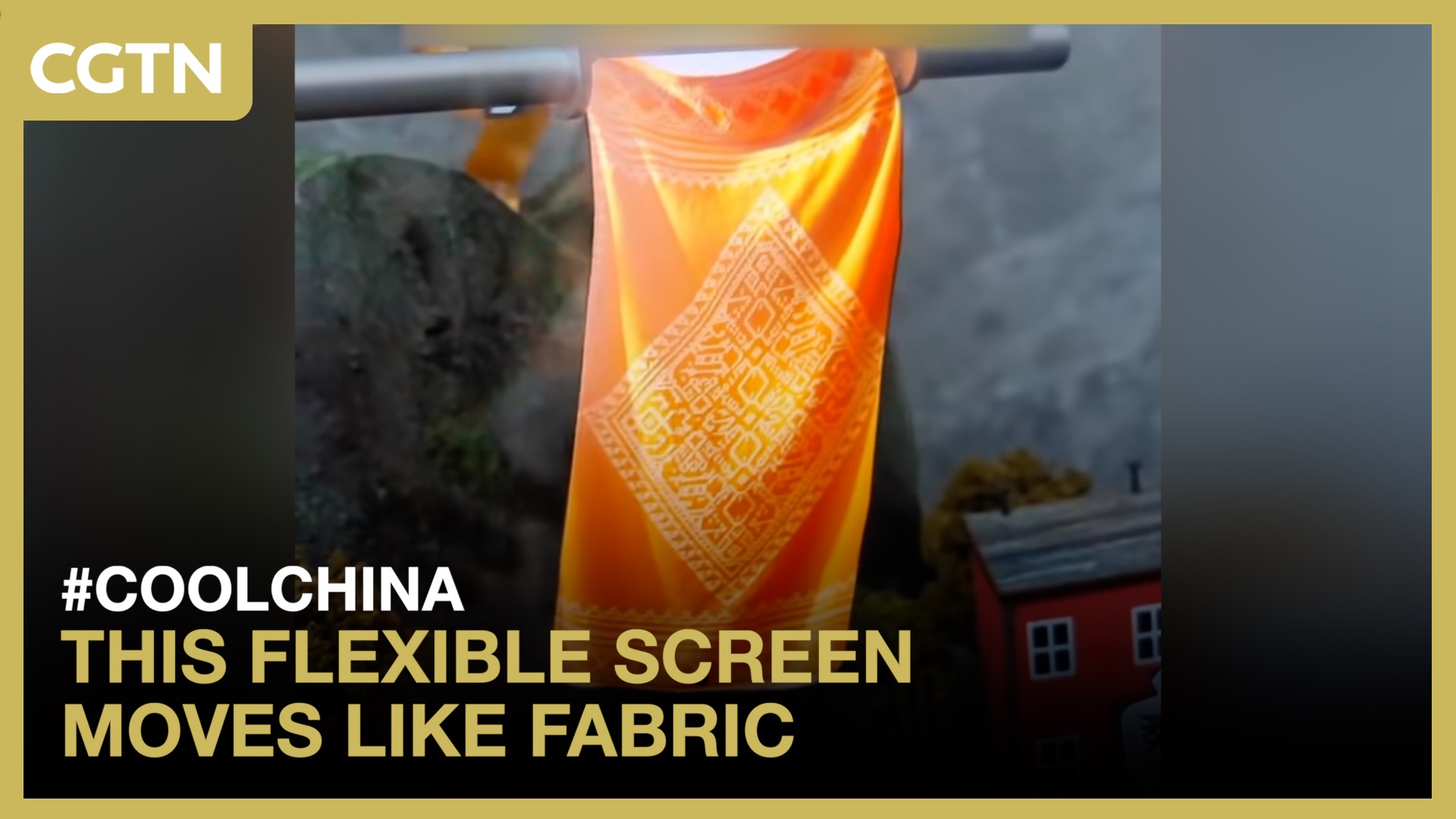 This flexible screen moves like fabric