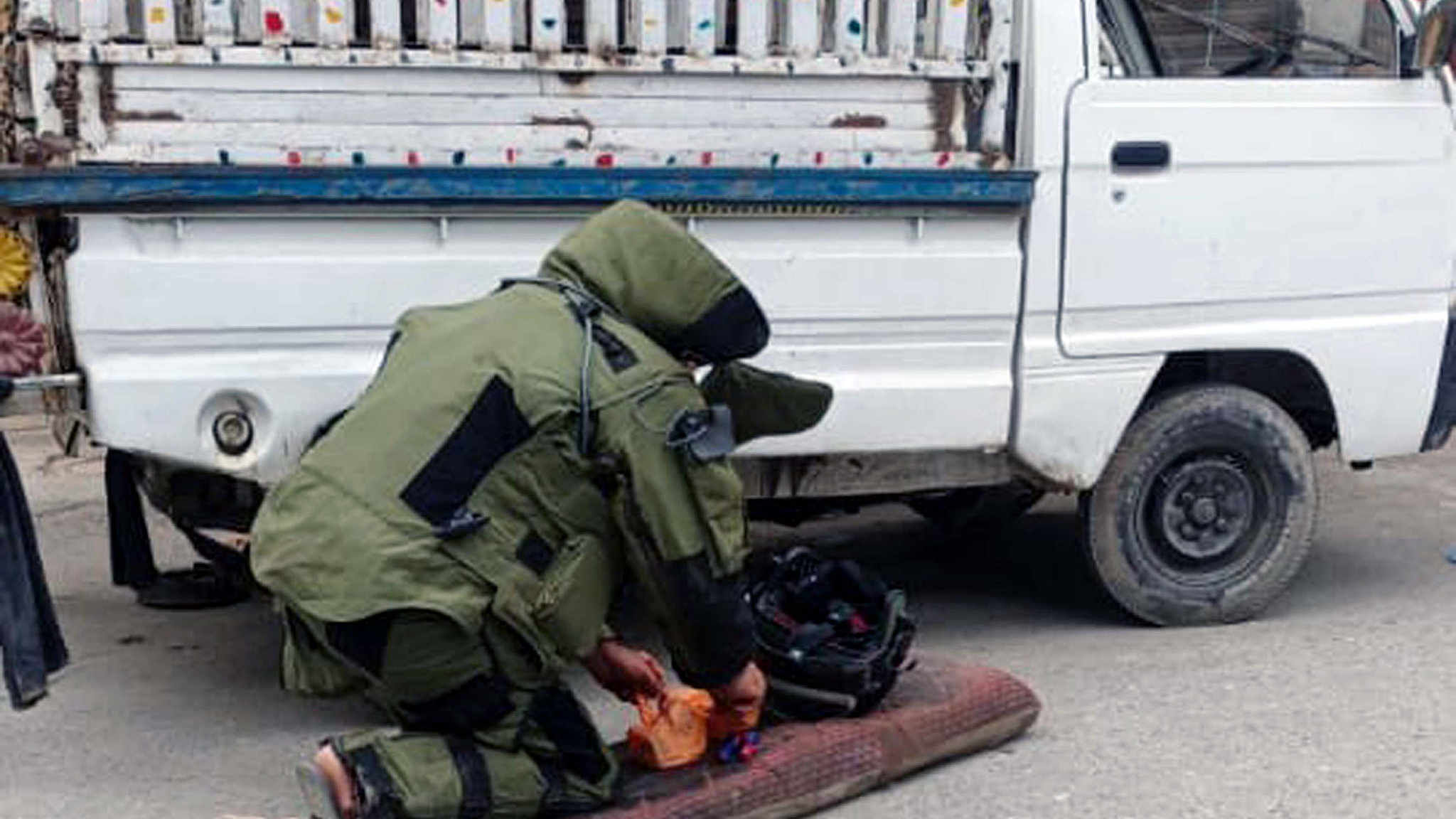 Pakistani security forces kill 10 terrorists in NW Pakistan