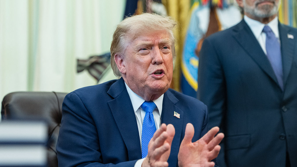 Trump signs 2 executive orders to narrow birthright citizenship