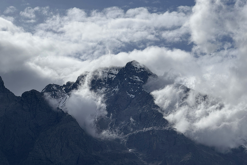An aerial view of the Jade Dragon Snow Mountain in Lijiang, Yunnan Province, China, May 17, 2026. /VCG