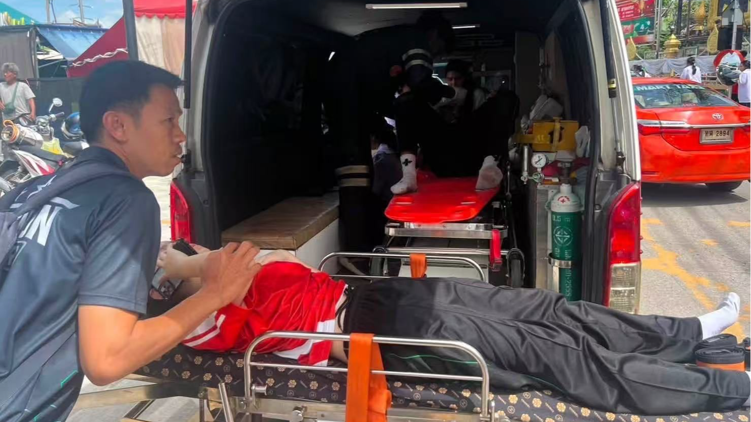 Emergency services provide assistance after a school shooting in Nonthaburi Province, Thailand, August 7, 2026. /Via Fire & Rescue Thailand