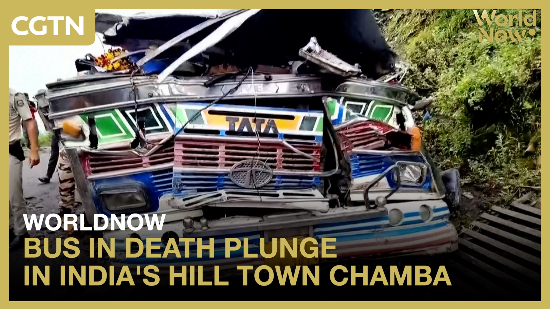 Bus in death plunge in India's hill town Chamba