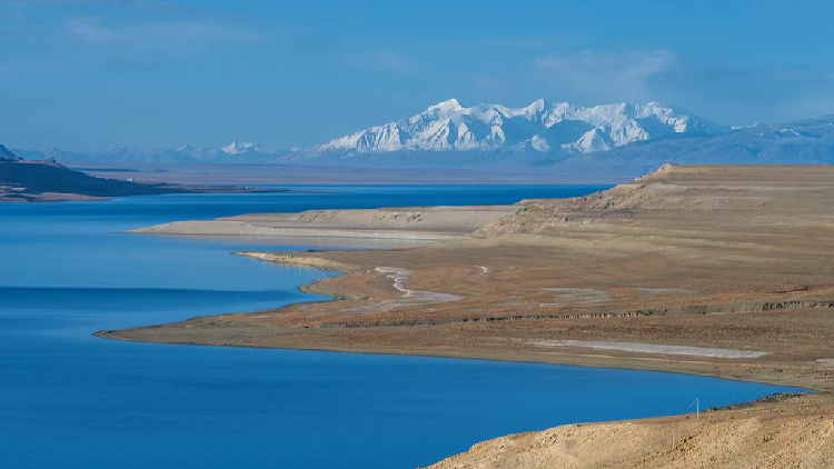 Live: Exploring Tangra Yumco, Xizang's sacred high-altitude mirror
