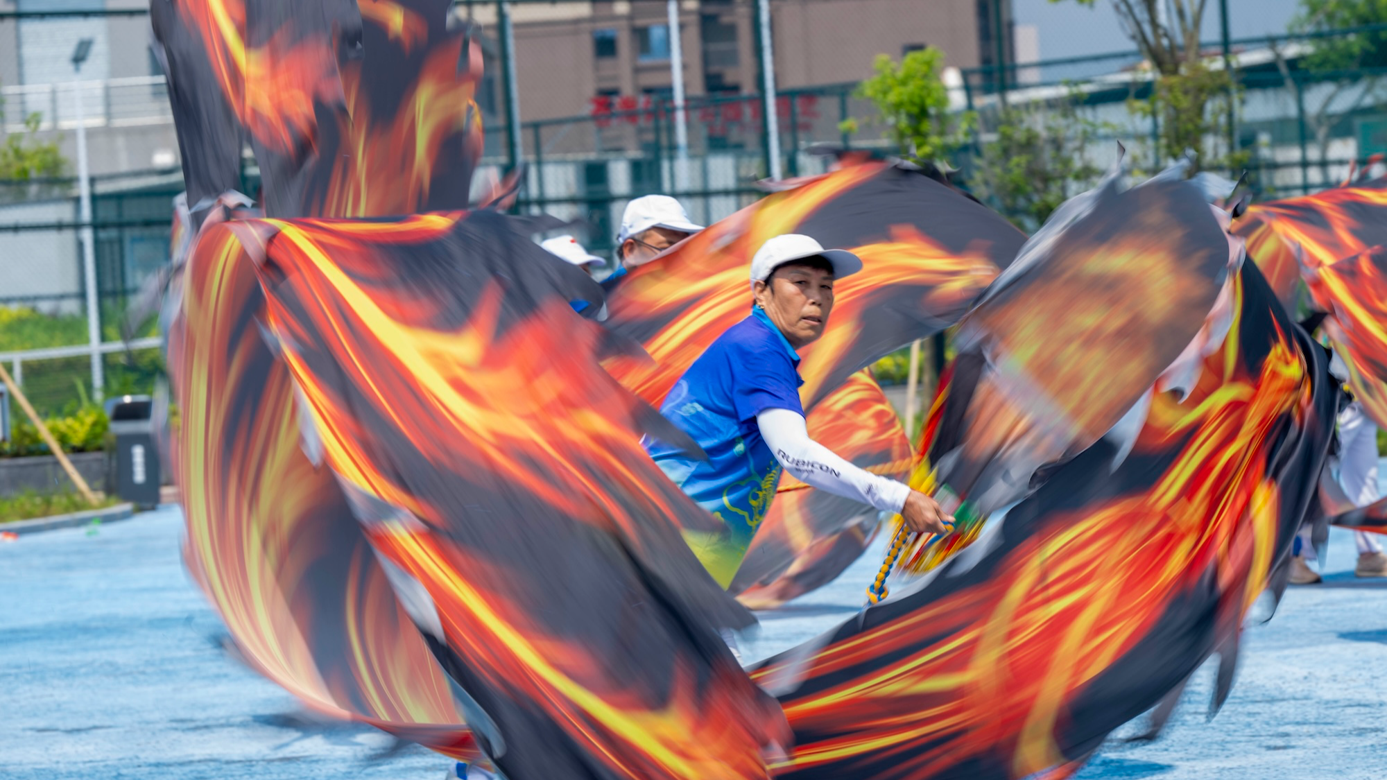 Ribbon dragon dance adds a colorful twist to fitness in Guangxi