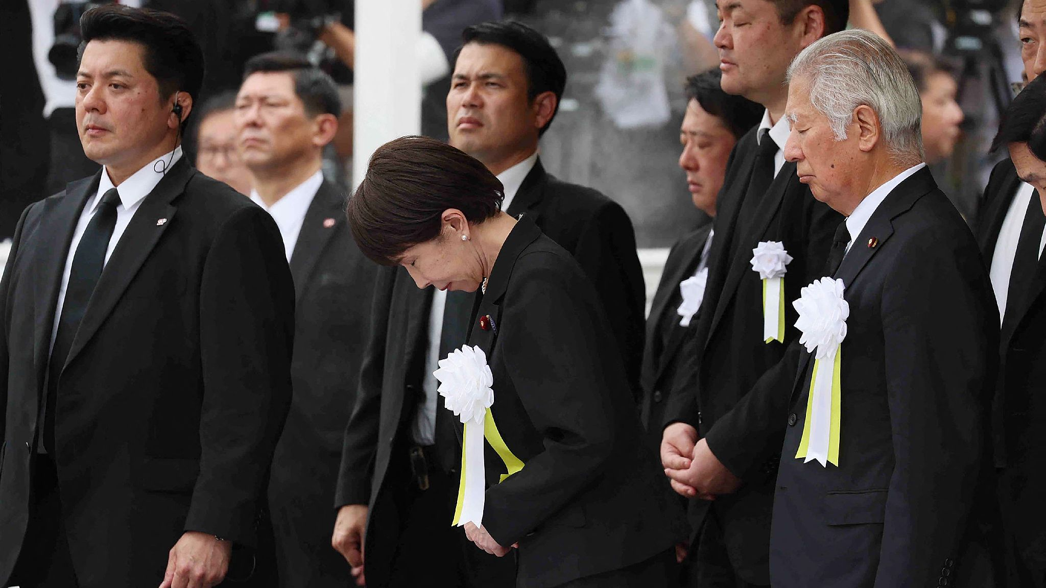 Japanese Prime Minister Sanae Takaichi bows during a ceremony at the Peace Memorial in Nagasaki, Japan, August 9, 2026, marking the 81st anniversary of the atomic bombings. /CFP
