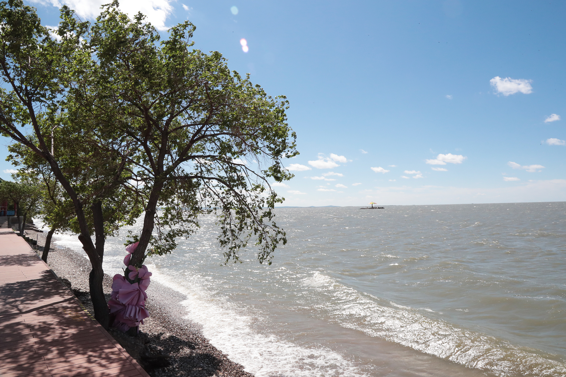 A view of Hulun Lake in Hulunbuir, Inner Mongolia. /CGTN