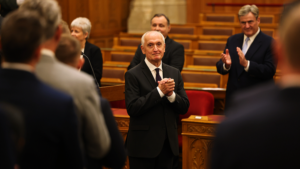 Andras Baka attends the swearing in ceremony at the parliament in Budapest, Hungary, August 11, 2026. /VCG