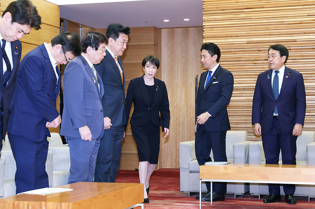 Japanese Prime Minister Sanae Takaichi, center, attends a cabinet meeting at her office in Tokyo, August 4, 2026. /VCG
