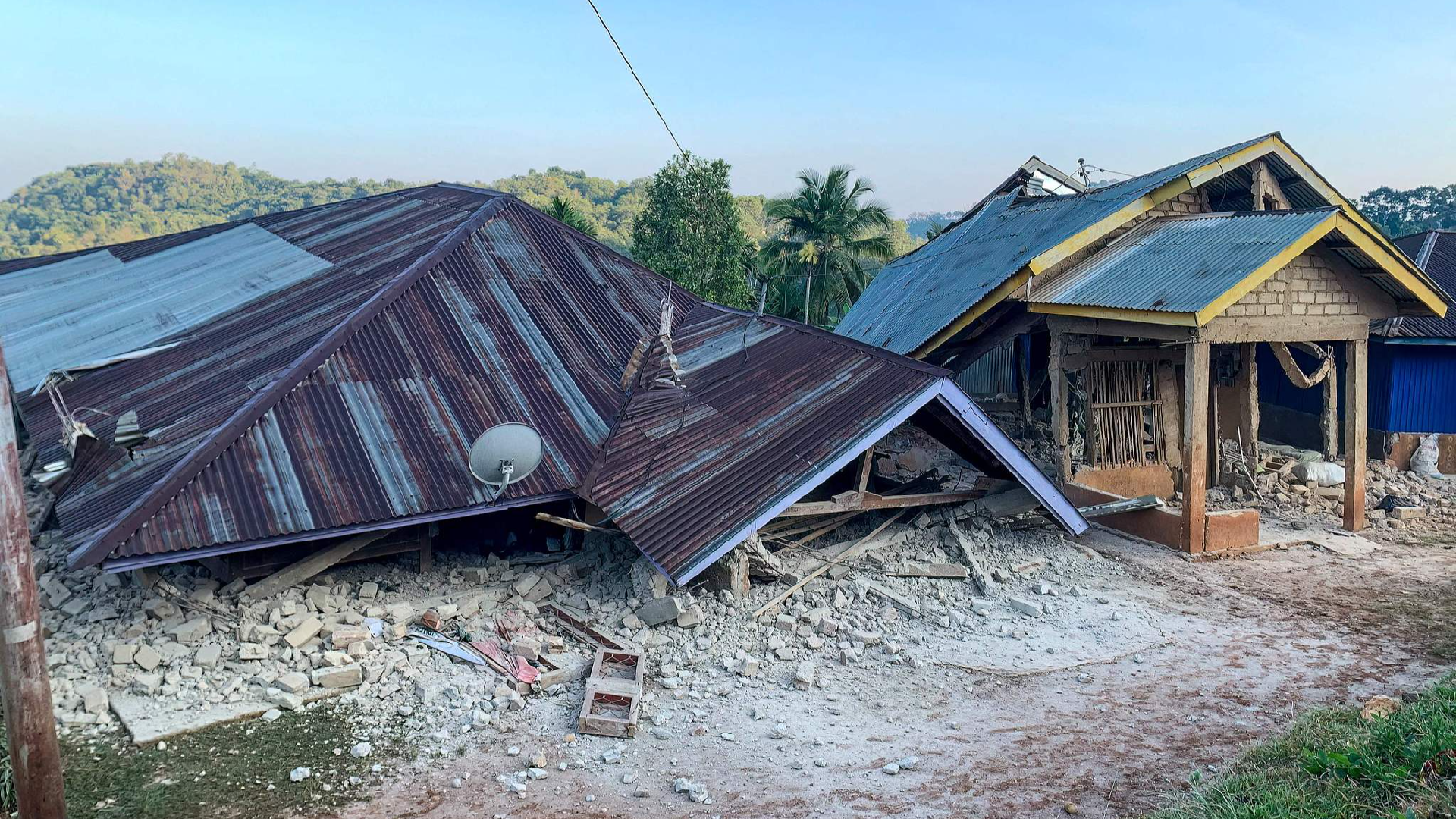 Live: A magnitude-7.7 earthquake strikes Indonesia, triggering tsunami warning
