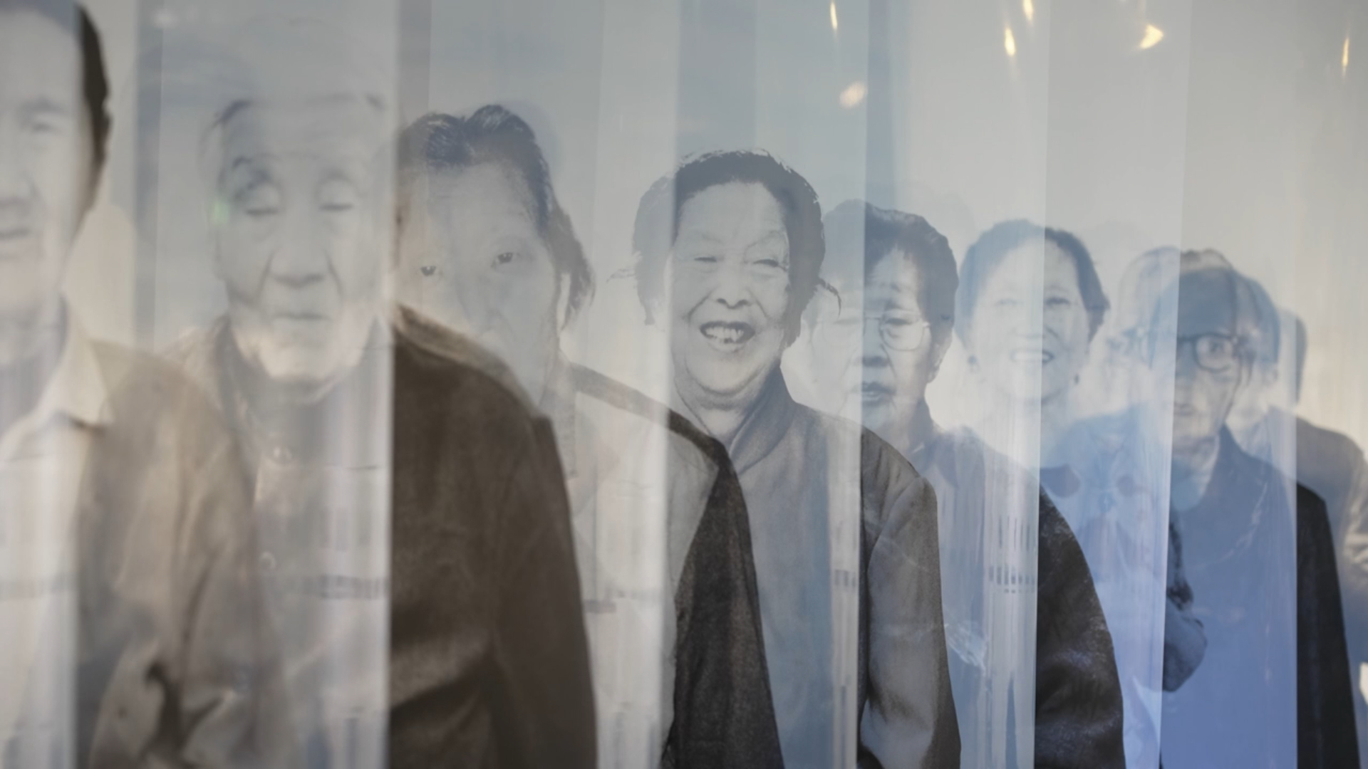 Seoul photo exhibition honors 13 Korean 'comfort women'