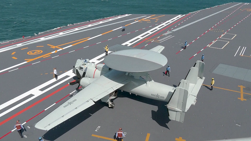 Photo taken in 2025 shows the KJ-600 and several other carrier-based aircraft complete multiple catapult-assisted takeoffs and arrested landings from the Fujian aircraft carrier. /VCG