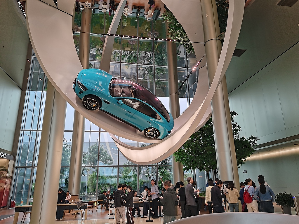 Visitors touring the Xiaomi Auto Super Factory in Beijing, China, May 17, 2026. /VCG