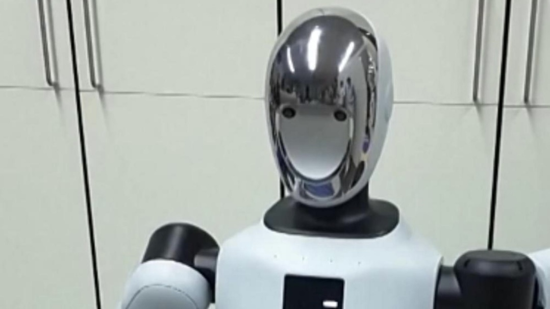 Household robots gear up for World Humanoid Robot Games 2026
