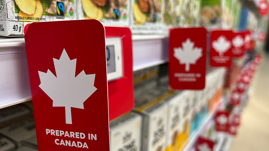 Labels show items prepared in Canada on shelves at a grocery store in Richmond Hill, Ontario, Canada, October 25, 2025. /VCG