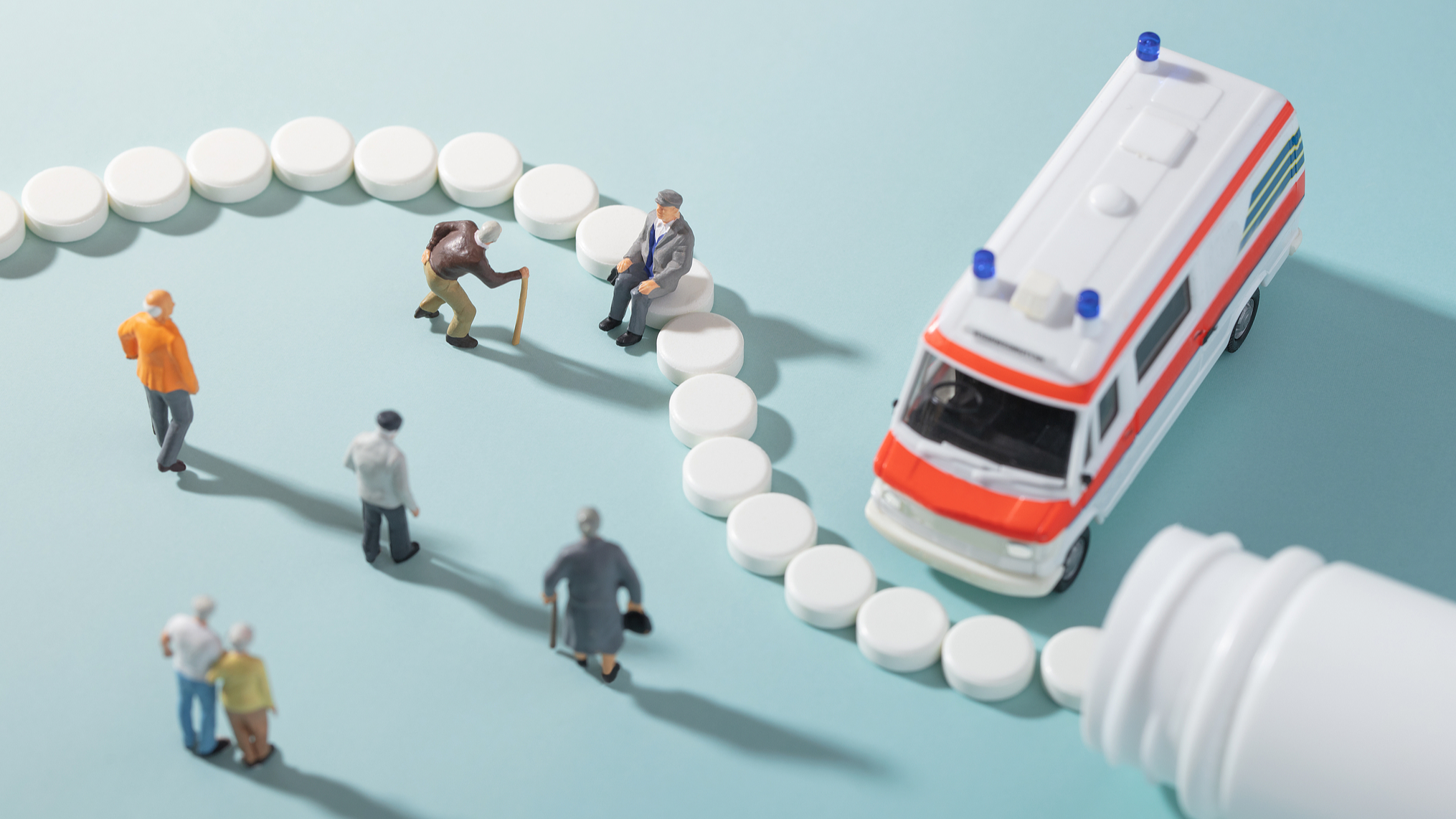 China's new healthcare security plan focuses on improving people's well-being by strengthening support for elderly care, families and access to medicines. /CFP