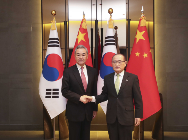 Wang Yi, a member of the Political Bureau of the Communist Party of China Central Committee and director of the Office of the Central Commission for Foreign Affairs, meets with Wi Sung-lac, South Korea's top presidential national security advisor, Seoul, South Korea, August 20, 2026. /Chinese Foreign Ministry