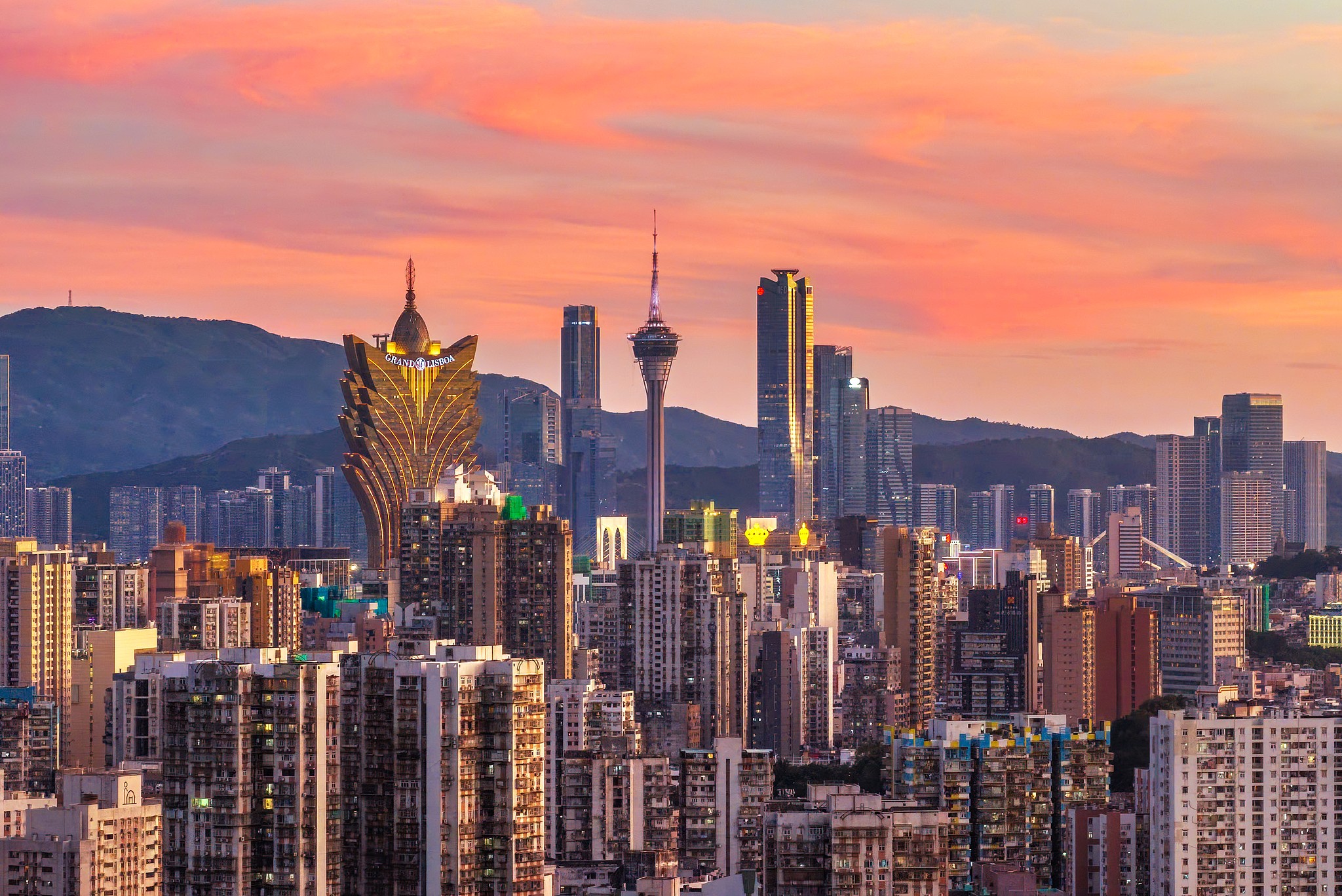 Landmark buildings in the Macao Special Administrative Region and Hengqin are seen together, September 3, 2025. /CFP