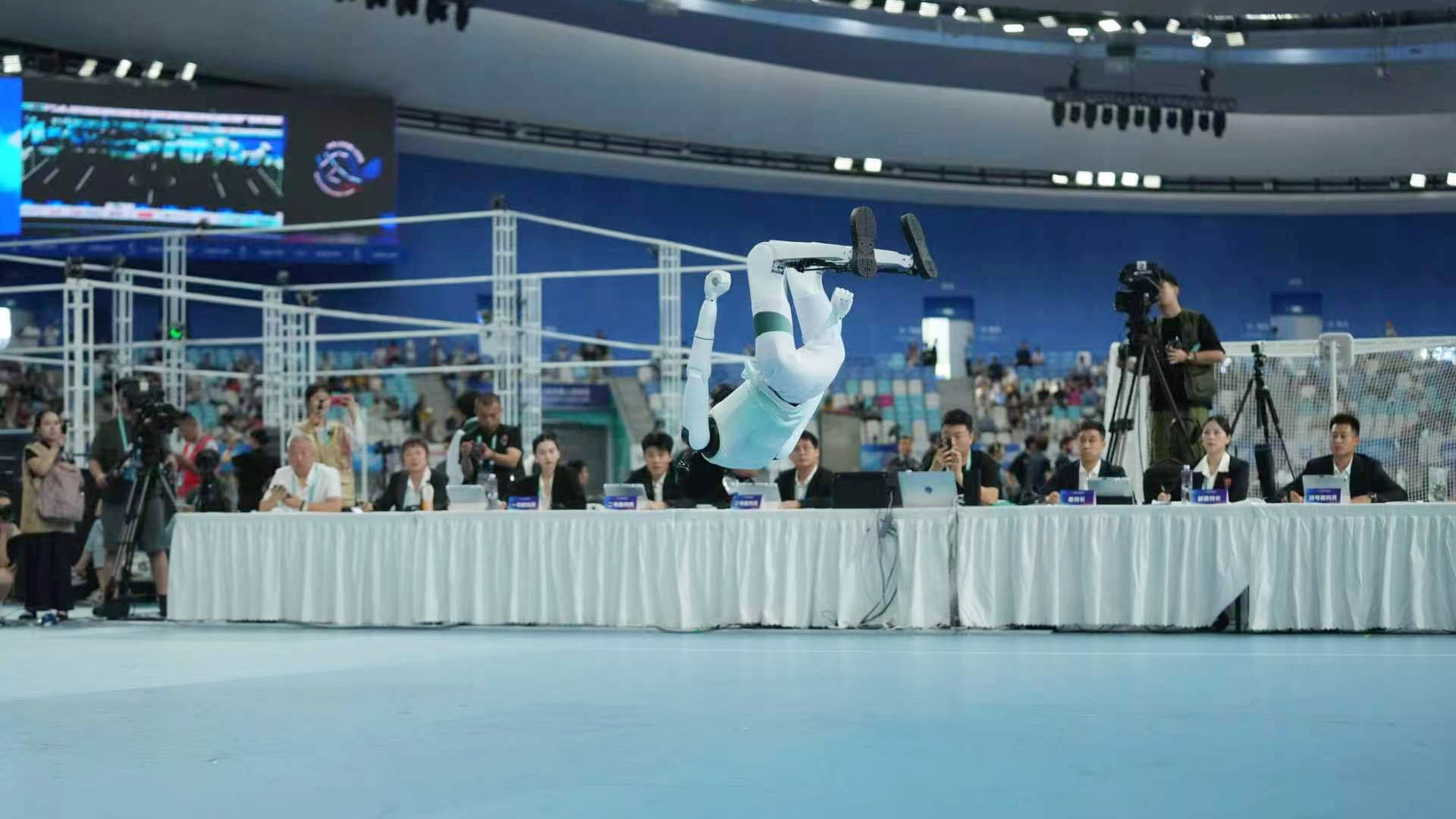 How fast are china robots evolving?