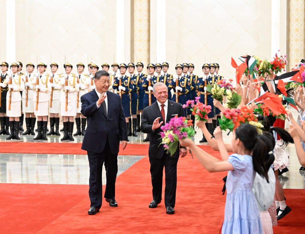 Chinese President Xi Jinping holds a welcome ceremony for King of the Hashemite Kingdom of Jordan Abdullah II ibn Al Hussein in the Northern Hall of the Great Hall of the People prior to their talks in Beijing, China, August 24, 2026. /Xinhua 