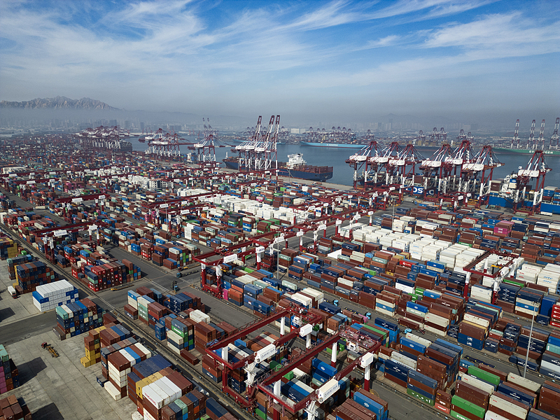 This image shows the Foreign Trade Container Terminal in Qingdao, China, April 12, 2026. /CFP