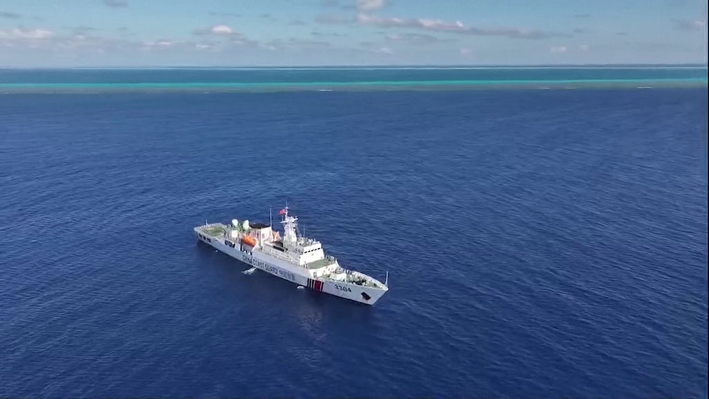 China Coast Guard patrols Huangyan Dao