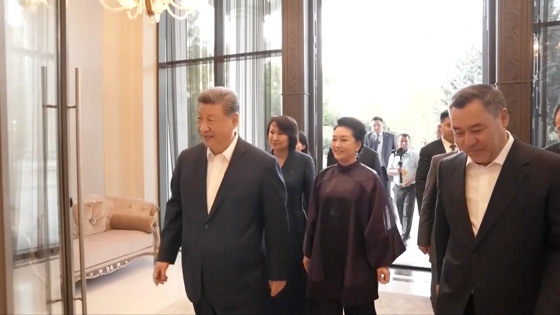 President Xi Jinping has small-group meeting with Kyrgyz president