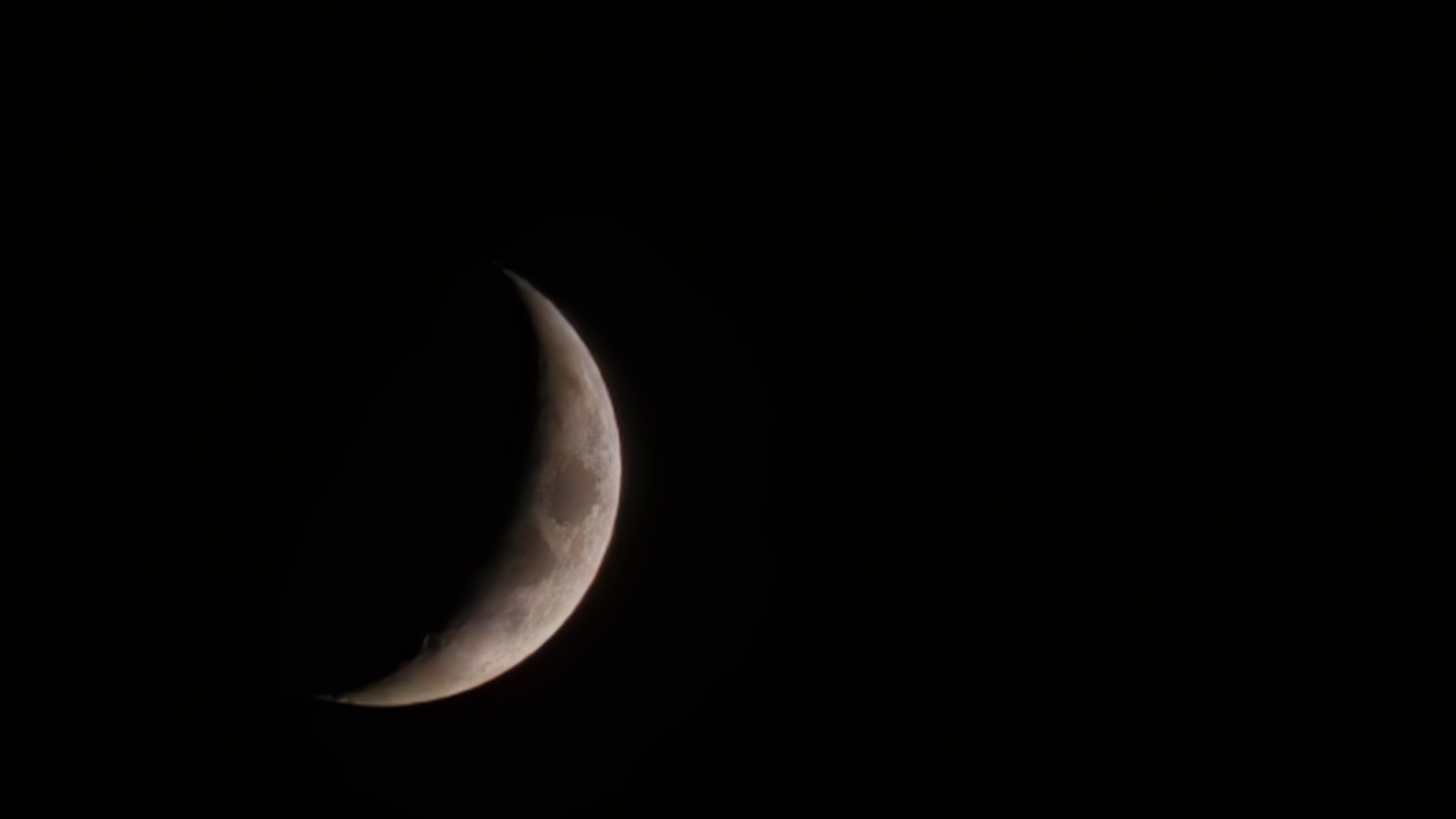 Venus and the moon appear close together in the night sky over Chaoyang, Liaoning Province, China, July 18, 2026. /VCG