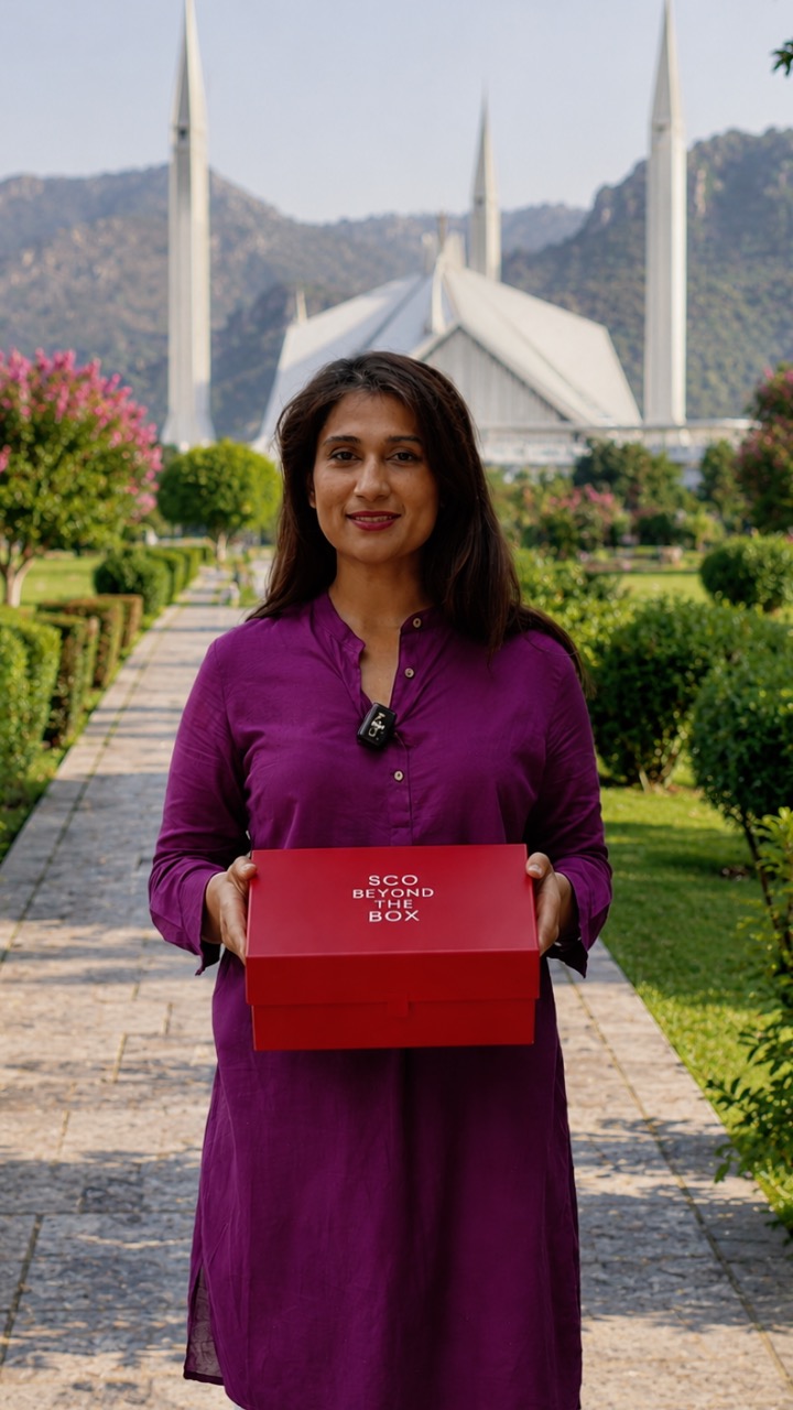 Pakistani scarf tells a story of culture and connection
