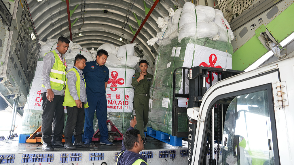 China sends new relief supplies, DNA experts to Nepal after mudslide