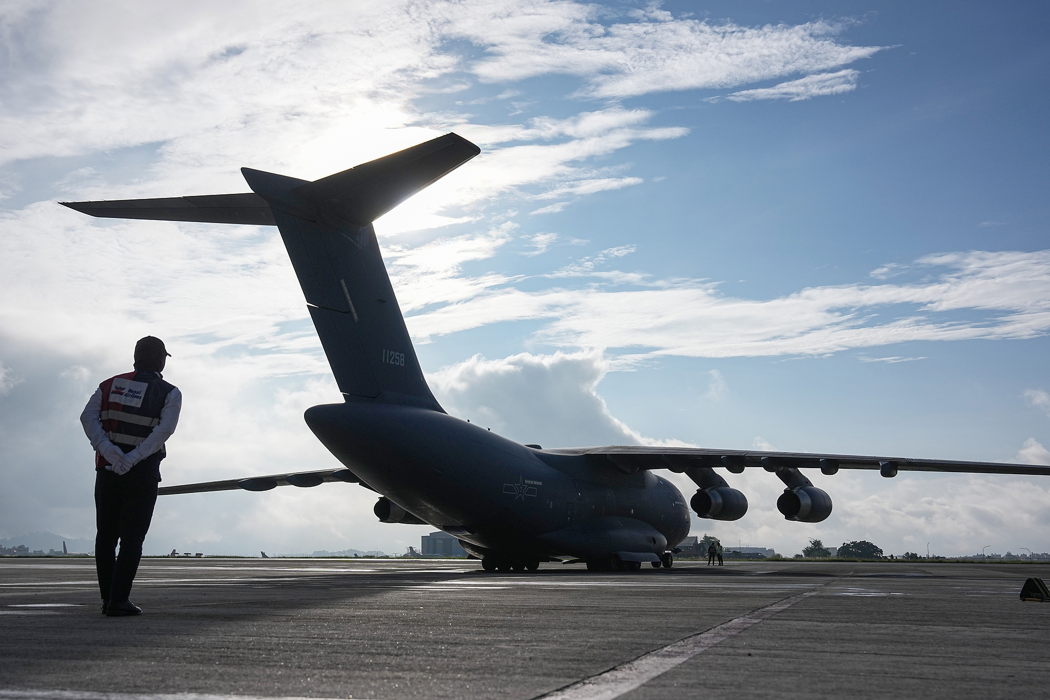 A Y-20 transport aircraft taxis on the runway at Tribhuvan International Airport, Kathmandu, Nepal, September 1, 2026. /CFP