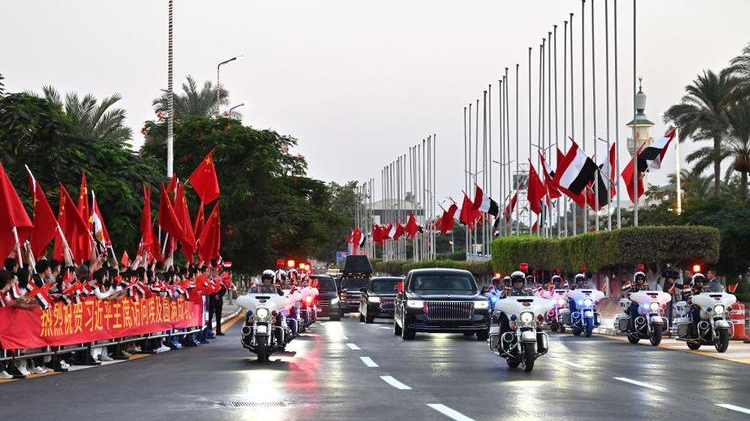 President Xi Jinping leaves Egypt after state visit