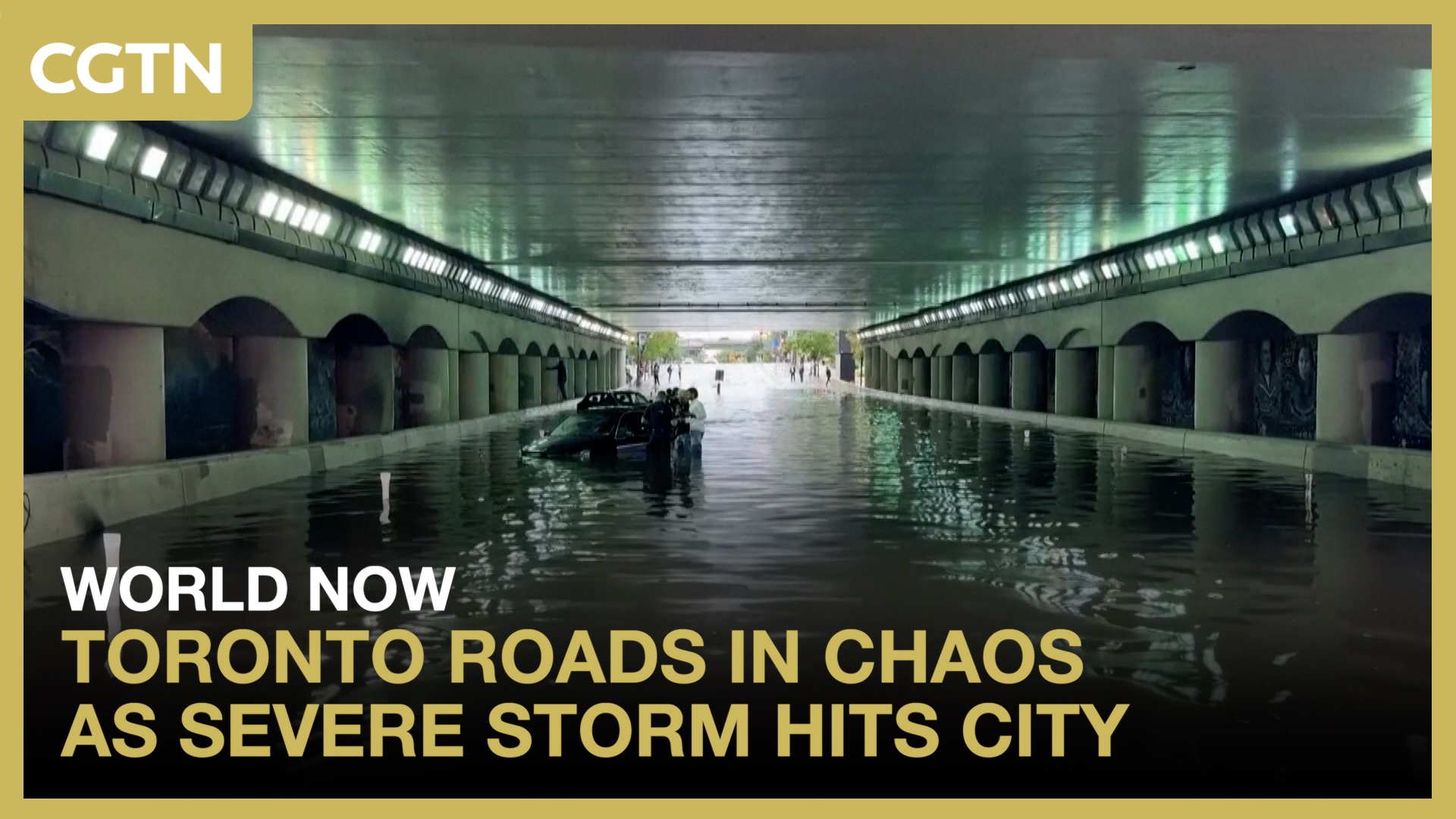 Toronto roads in chaos as severe storm hits city