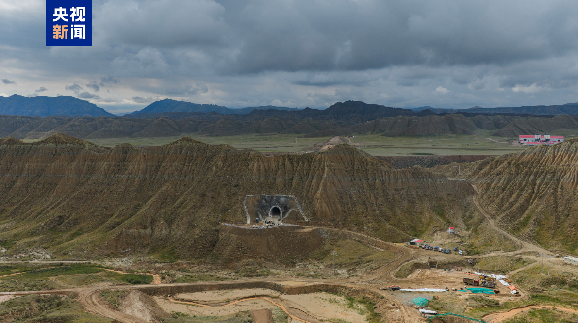 China-Kyrgyzstan-Uzbekistan railway achieves breakthrough. /CMG