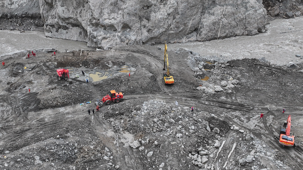 Excavators and loaders operate in the core disaster-hit area at Gyirong Port in Gyirong, southwest China's Xizang Autonomous Region, September 5, 2026. /VCG