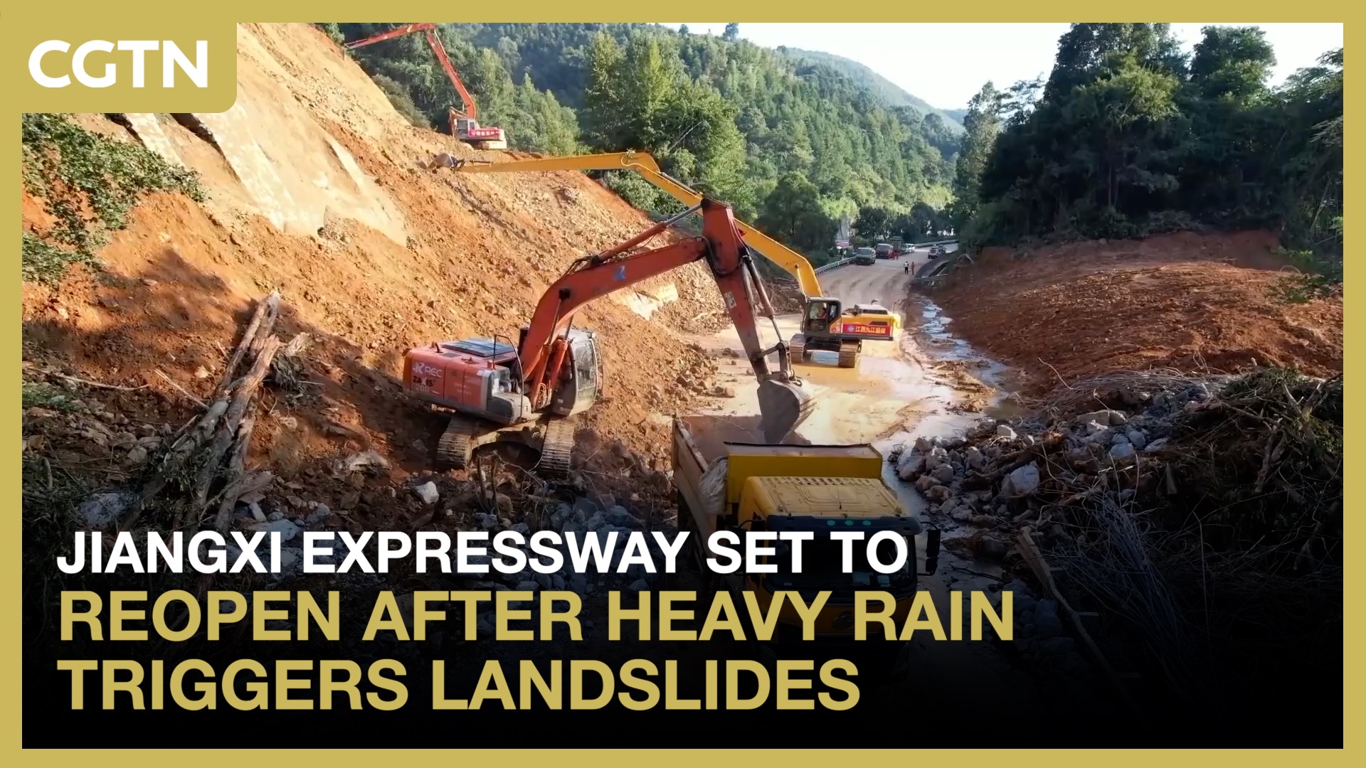 Jiangxi expressway set to reopen after heavy rain triggers landslides