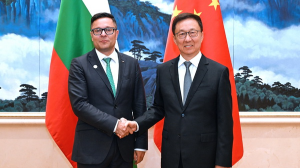 Chinese VP meets Bulgarian, Cambodian, Serbian deputy prime ministers