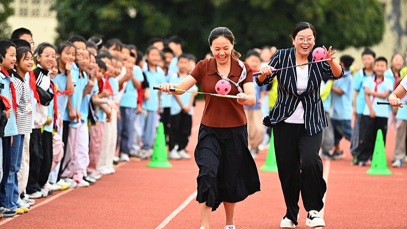 President Xi extends greetings ahead of Teachers' Day