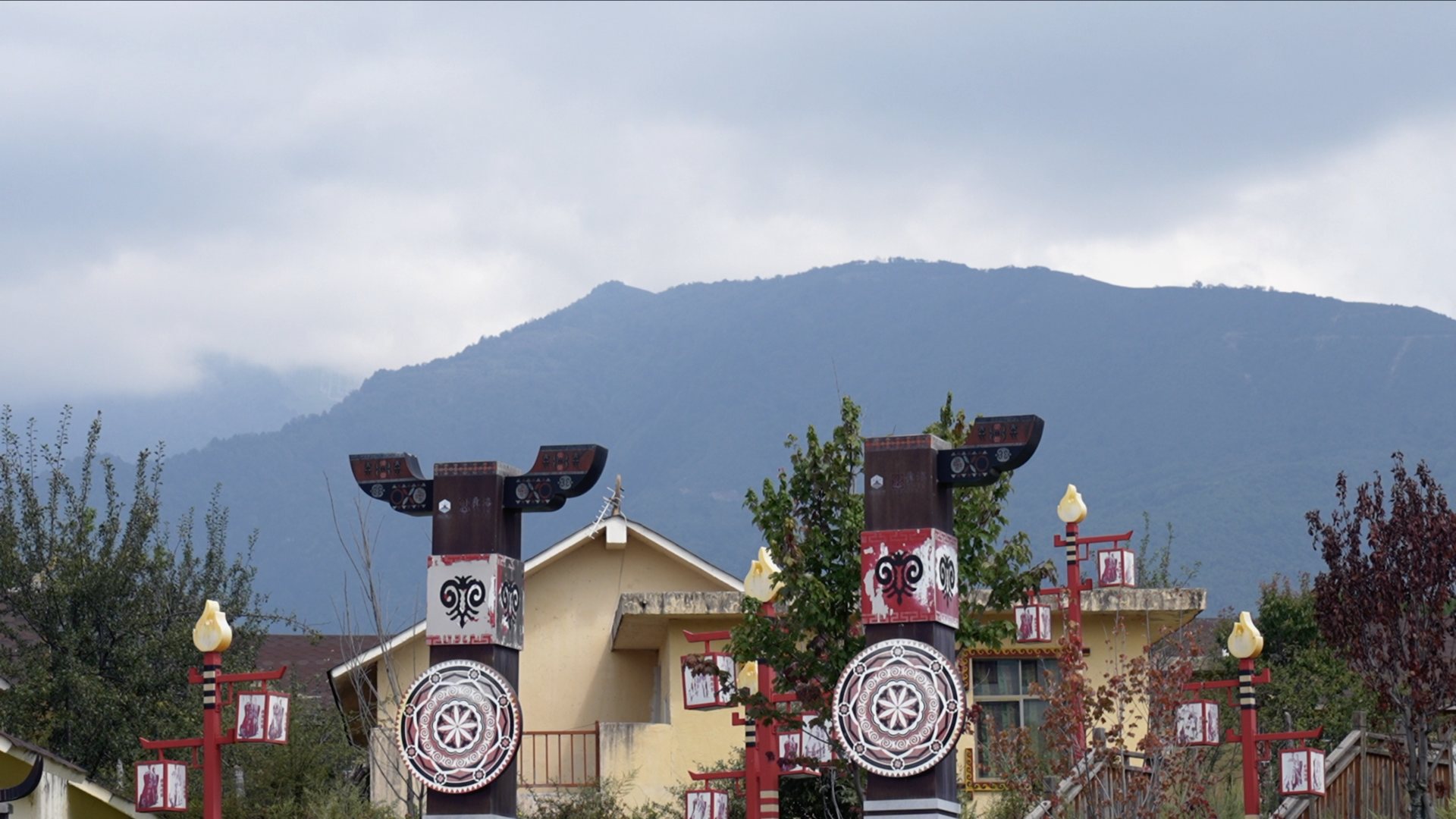 Houses built in 2016 in Yihai Village, Mianning County, Liangshan Yi Autonomous Prefecture, Sichuan Province, September 8, 2026. Zhang Yize/CGTN