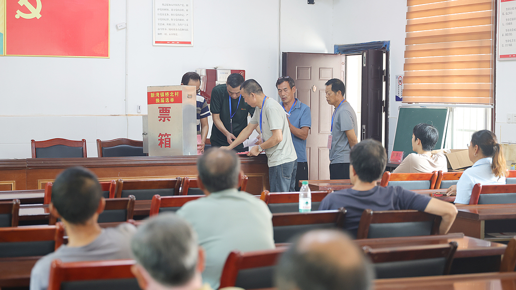 A polling station in Xinwan Town, Yuanjiang County, central China's Hunan Province, August 21, 2026. /VCG
