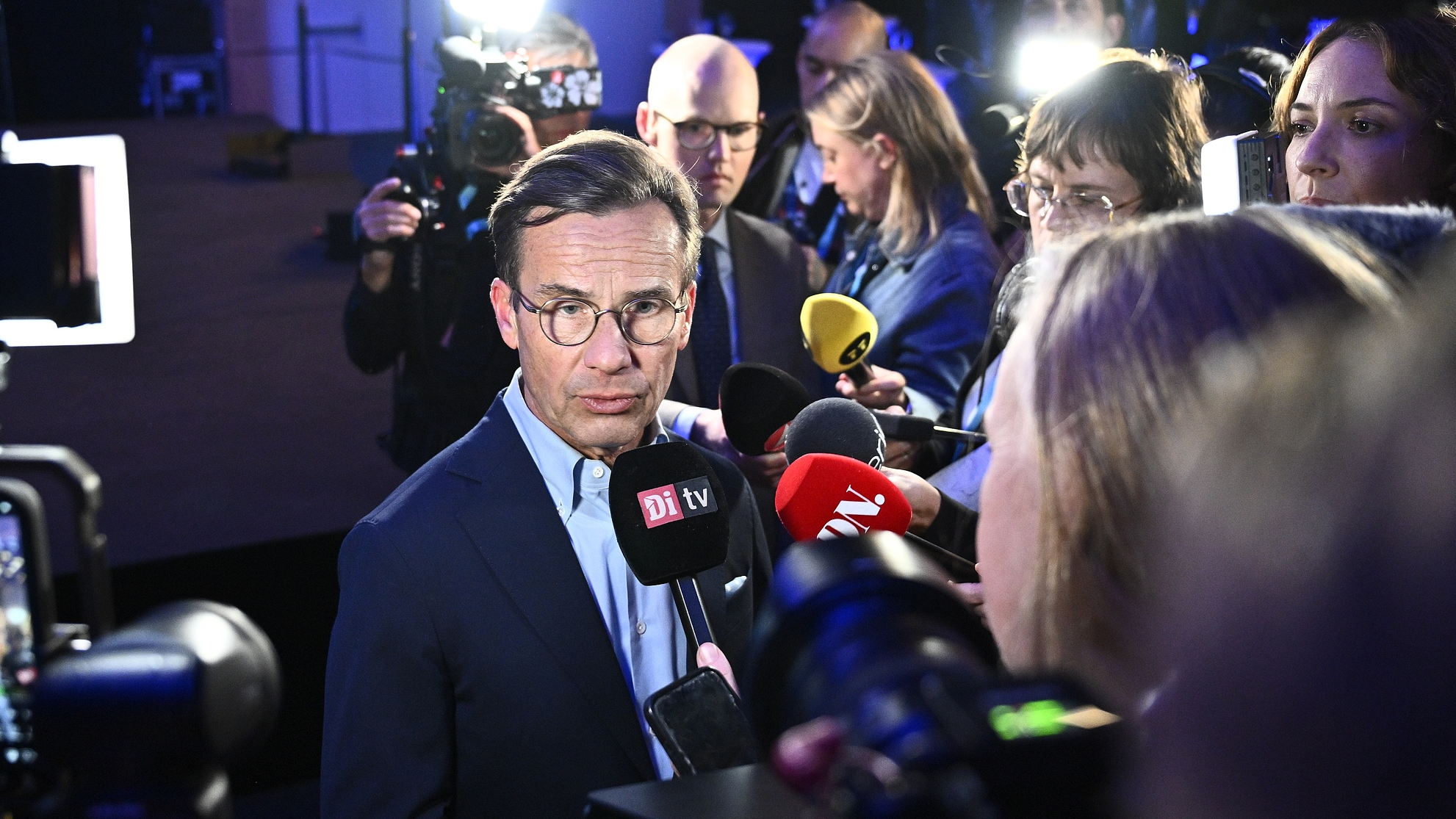 Center-left bloc leads Swedish election, preliminary results show