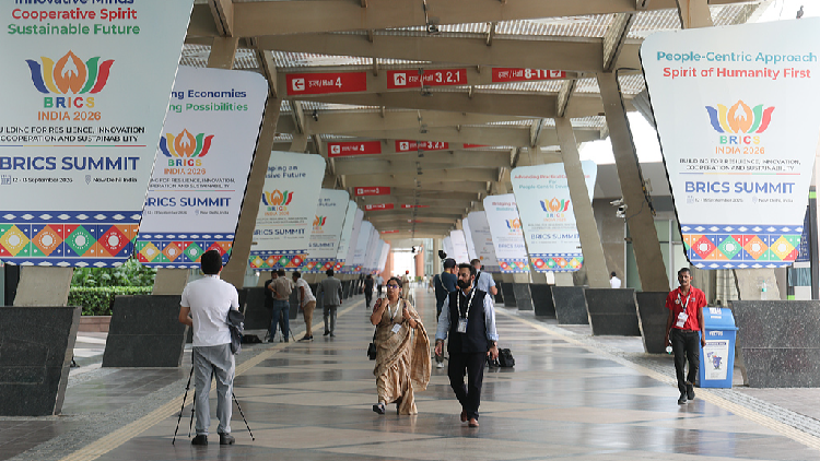 Experts: Xi sets clear direction for greater BRICS cooperation