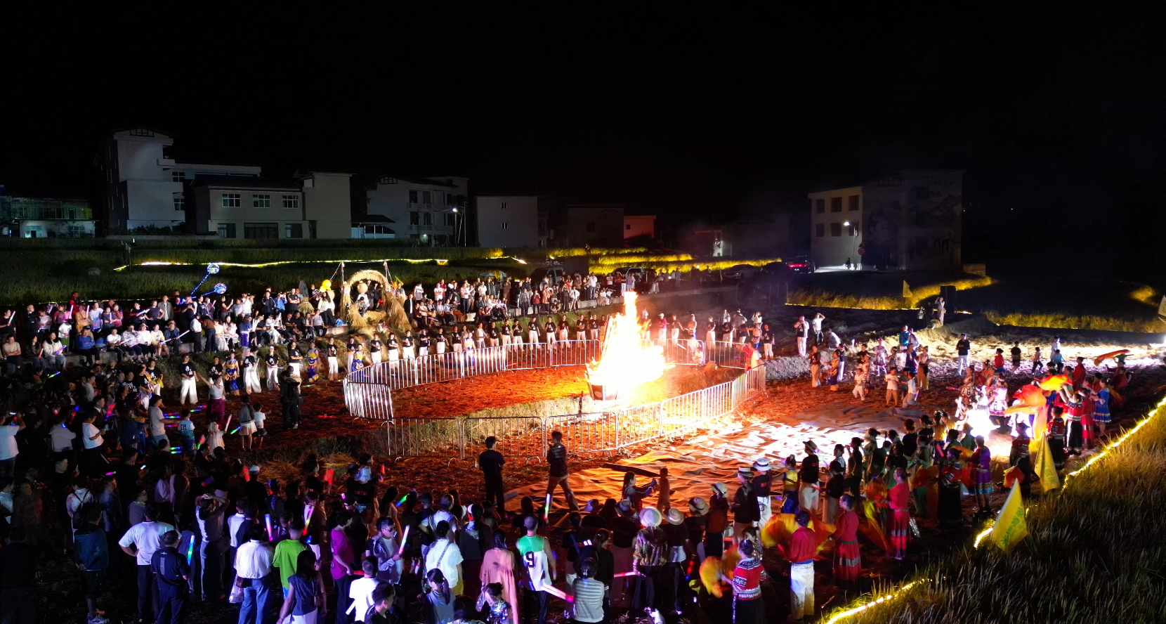 The 9th annual rice harvest opening ceremony of Guojiawan Village is held in Yuping Dong Autonomous County, southwest China's Guizhou Province on September 12, 2026. /Tongren Media Convergence Center