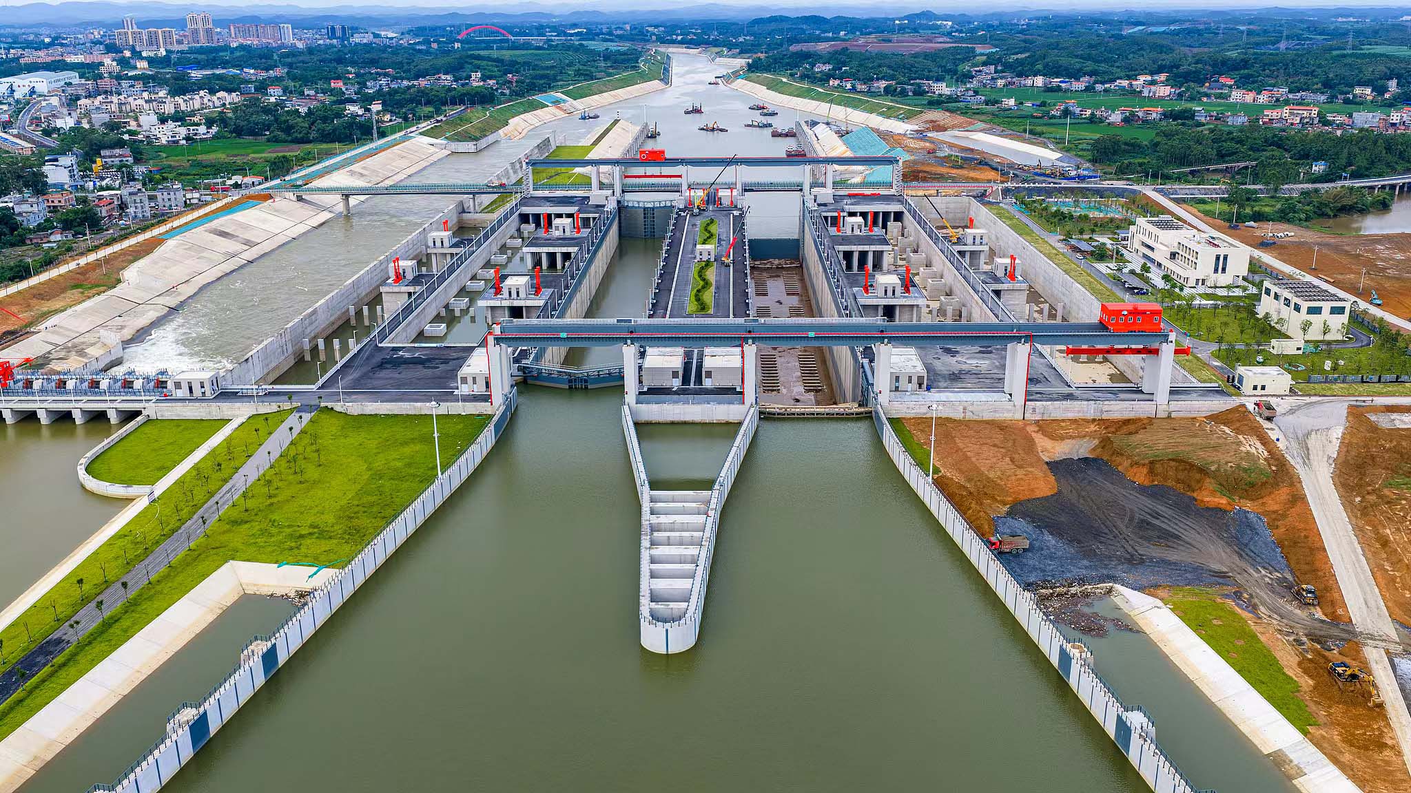 Live: China's Pinglu Canal opens for navigation