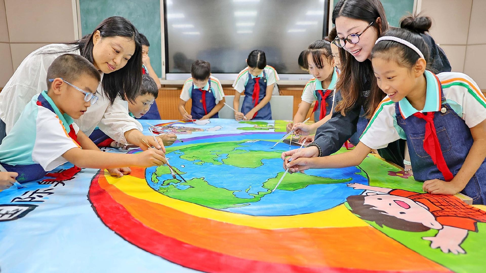 From the ozone hole to recovery: Global action enters a new phase