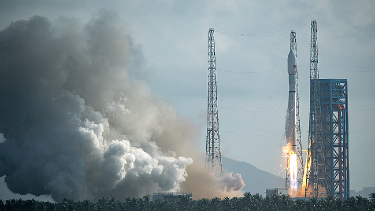 China launches new group of internet satellites