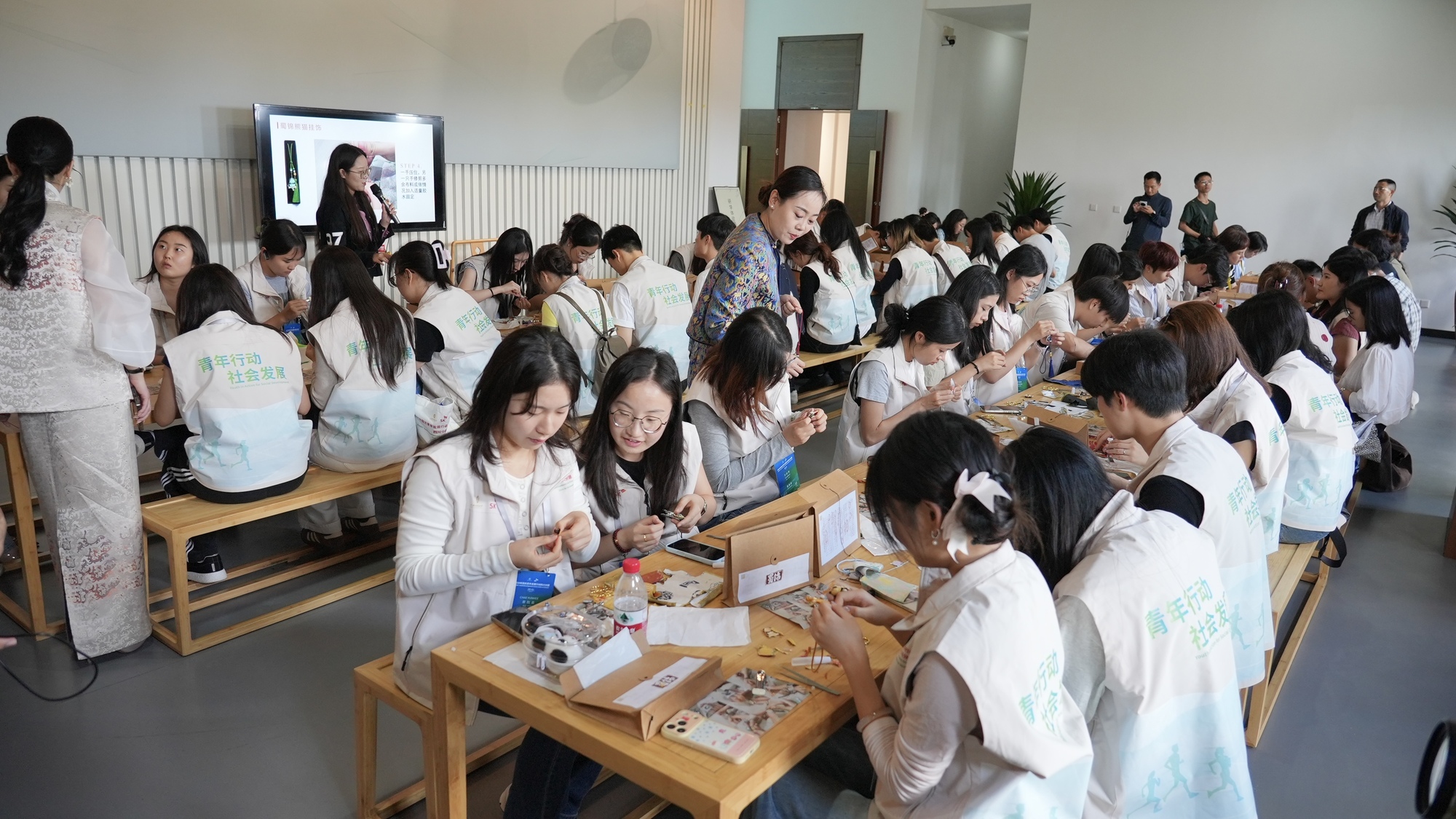 Sichuan Heritage in young South Korean hands